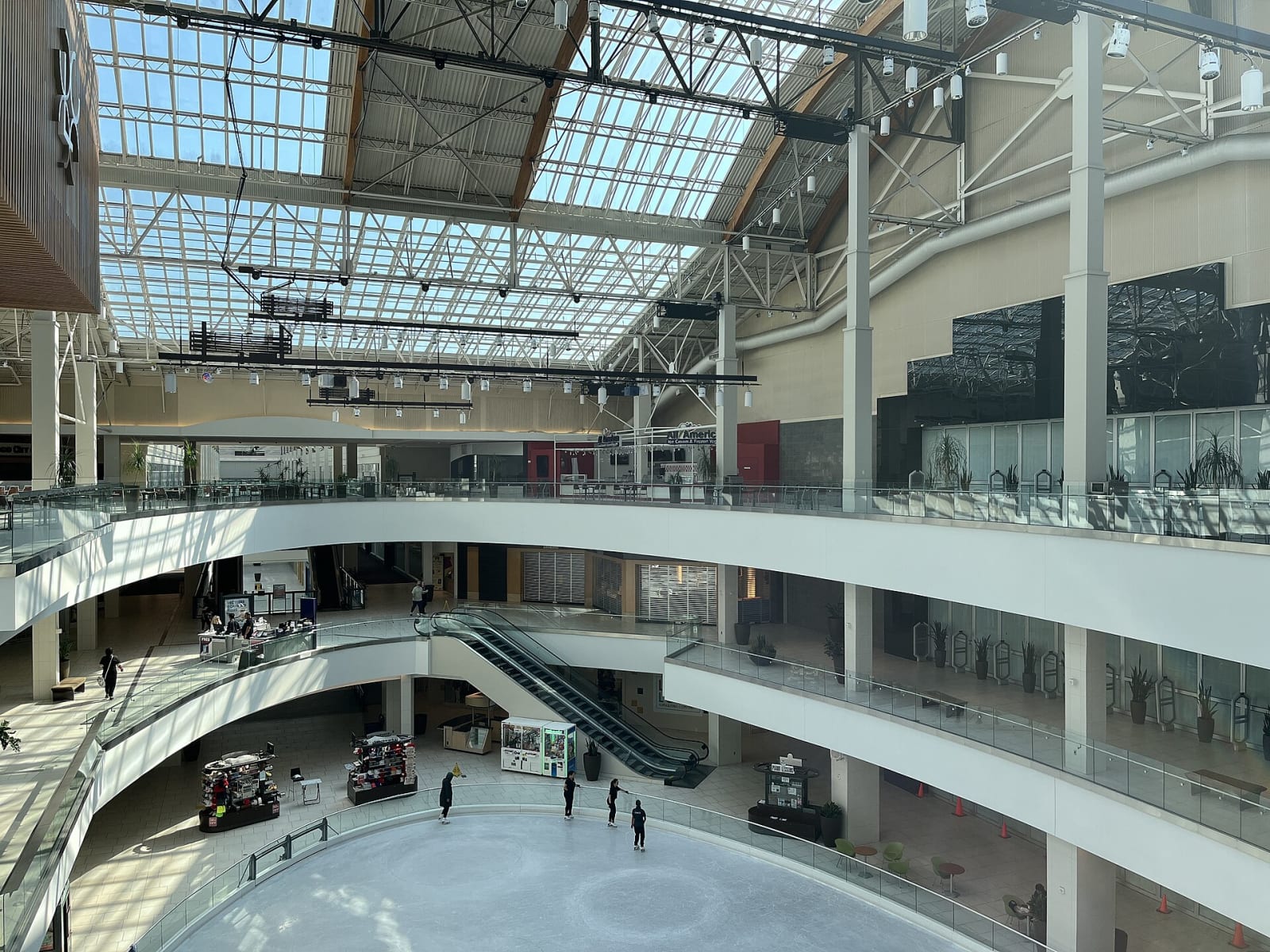 Lloyd Center Ice Rink. (Representative Image Source: Wikimedia Commons | Another Believer)