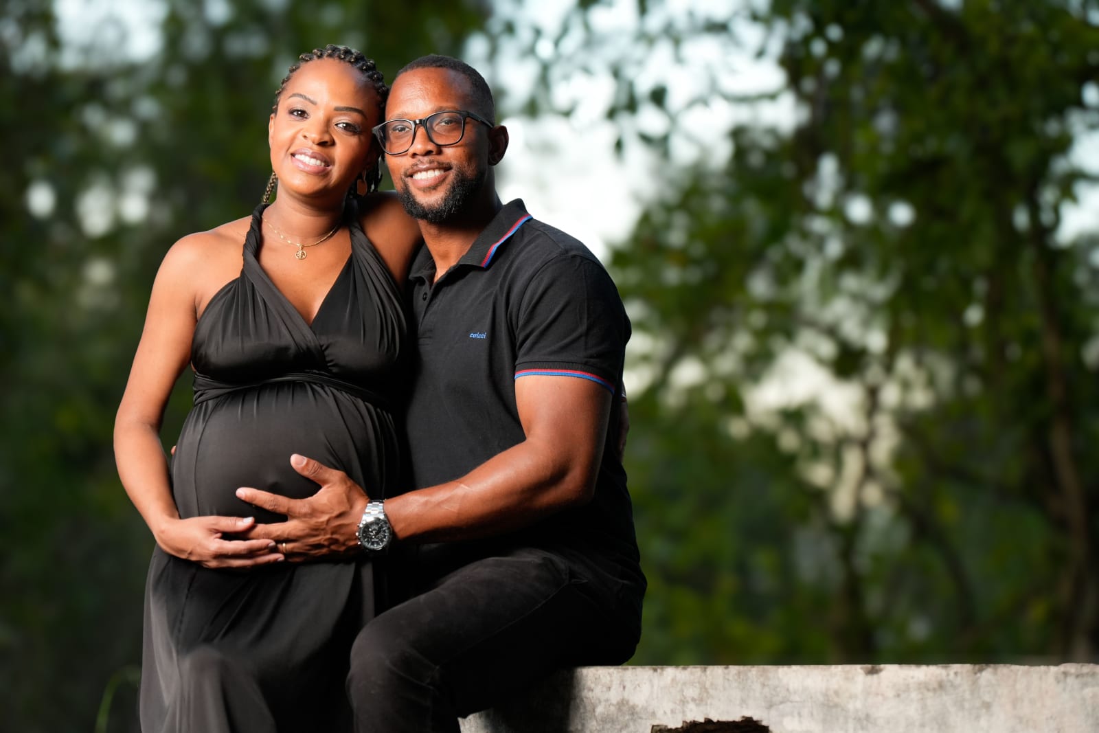 Man with his pregnant wife dressed in black (Representative Image Source: Pexels | Photo by )