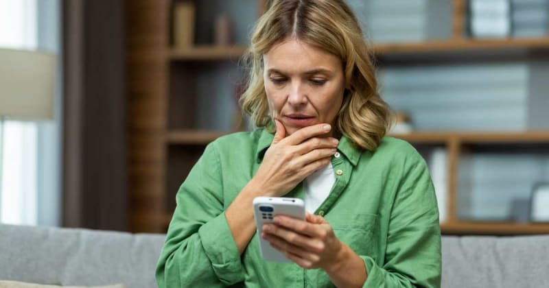 His other girlfriend texted her asking if they were still together. Then they compared screenshots and found he’d been feeding them the same lies