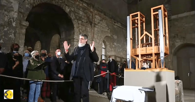 An organ in Halberstadt has been playing the same piece since 2001. Its audience may need 614 more years to hear the ending