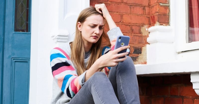 Her date of 4 months 'vanished' at 6 PM every night to ‘switch off.'  Months later, his wife asked a Facebook group about his constant ‘work trips’