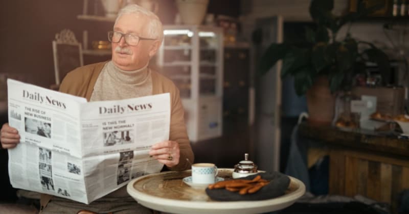 Eagles gave him an NFL spot in 1944. He didn't know until 55 years later, when he read it in a newspaper