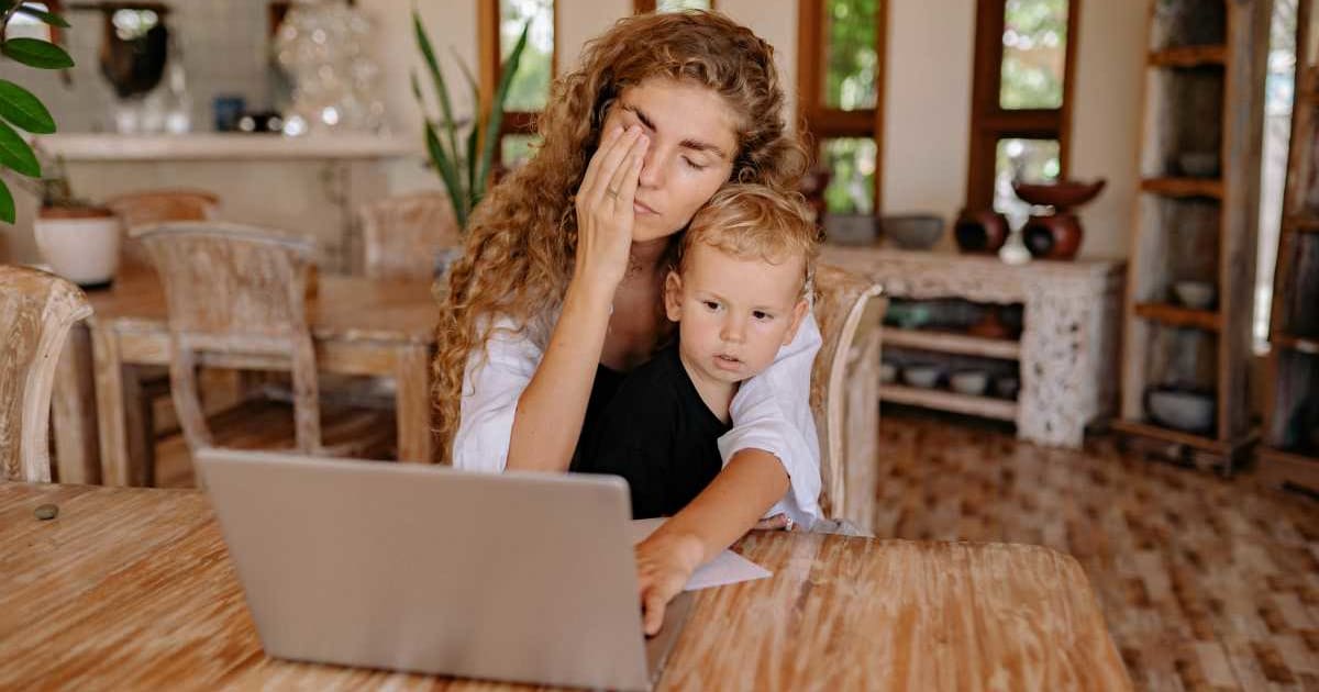 Boyfriend sat through couples counseling while secretly dating a 22-year-old — then she Googled his 'ex' and found his wife of 18 years